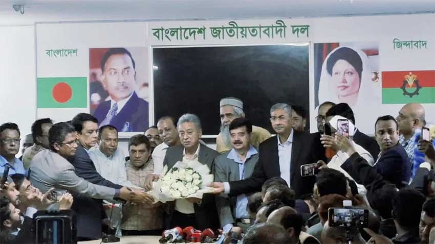 নিজ দল বিলুপ্ত করে বিএনপিতে সেলিম, পেলেন মনোনয়ন