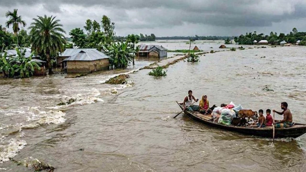 ১০ জেলায় বন্যার শঙ্কা, সতর্কতা জারি