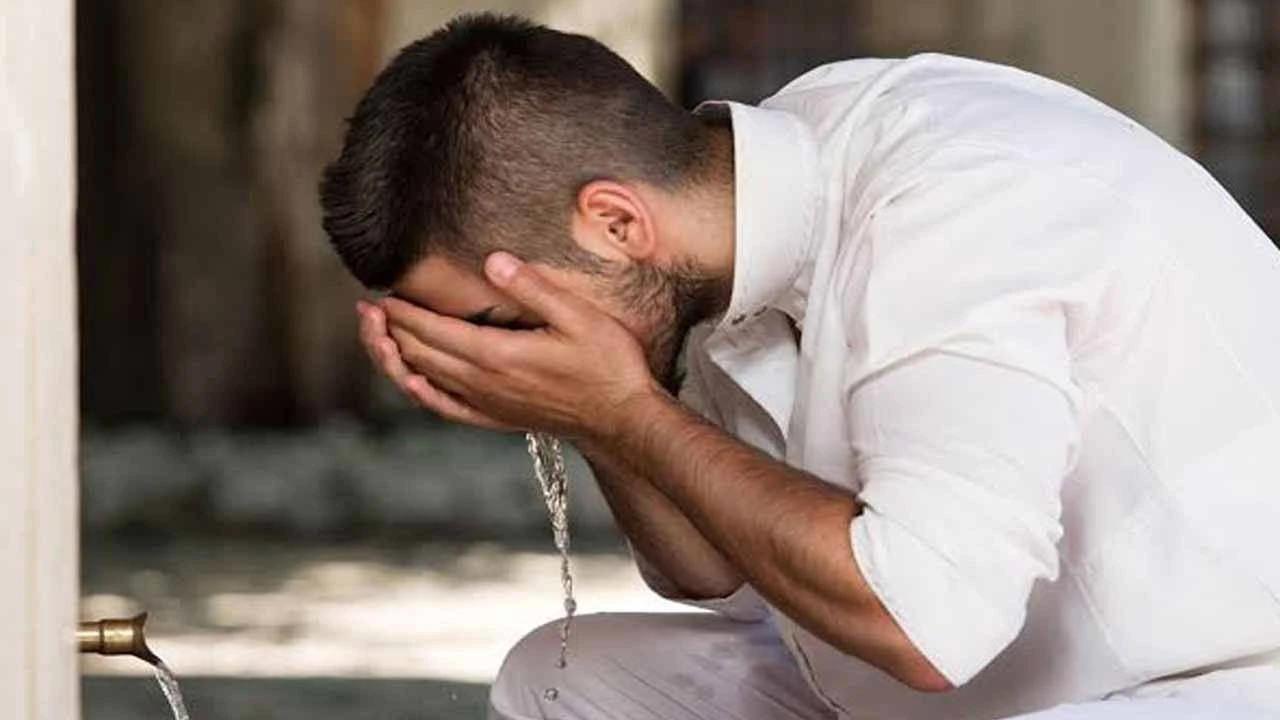 গালি দিলে কি অজু ভেঙে যায়?