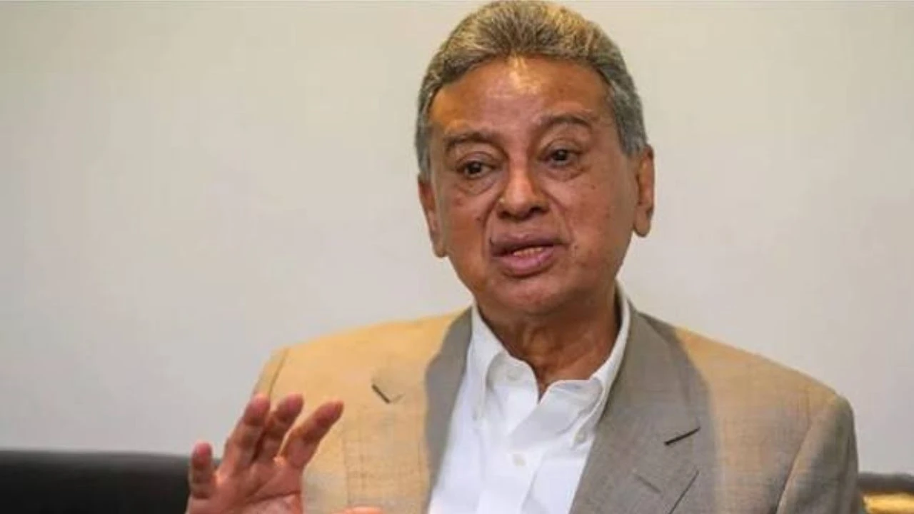 চলতি বছর ৪১ লাখ গৃহকর্ত্রী পাবেন ফ্যামিলি কার্ড: অর্থমন্ত্রী