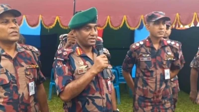পঞ্চগড়ে সীমান্তবর্তী মানুষের মাঝে ১৮ বিজিবির ফ্রী মেডিকেল ক্যাম্পেইন