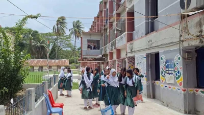 বরগুনার ২ সরকারি শিক্ষাপ্রতিষ্ঠানে শিক্ষক সংকটে পাঠদান ব্যাহত