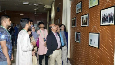 নোবিপ্রবিতে জাতীয় আলোকচিত্র প্রতিযোগিতা ও প্রদর্শনী ‘বাংলা দর্পণ সিজন-৭’ অনুষ্ঠিত