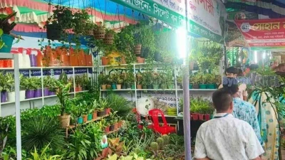 বাণিজ্যমন্ত্রীর ব্যস্ততায় ১৩ দিনেও হয়নি উদ্বোধন, সময় বাড়লো আরও ১৫ দিন