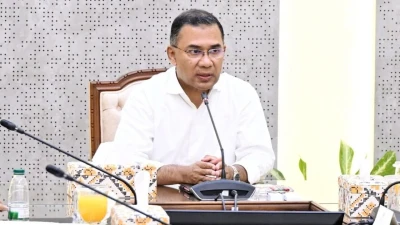 ‘অভাবনীয়’ উপহারের বার্তা দিয়ে প্রধানমন্ত্রীর সফর নিশ্চিত করতে চাইছে ভারত