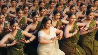 ‘জেলার ২’-এর গানে আলোচনায় শামনা কাসিম, কে এই অভিনেত্রী