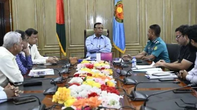 বাদামতলীর অবৈধ পার্কিং উচ্ছেদে ডিএসসিসি প্রশাসকের নির্দেশ