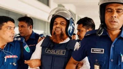 কড়া নিরাপত্তার মধ্যে সিলেটে আদালতে পল্লব, পরে কারাগারে প্রেরণ