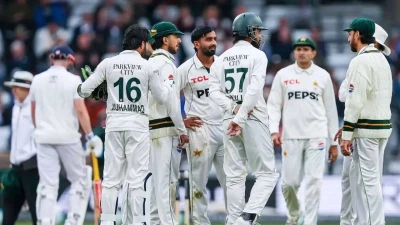 পাকিস্তানের প্রধান কোচ বরখাস্ত, বাদ পড়লেন ৭ খেলোয়াড়