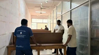 জকসুর পাঠাগার সম্পাদকের উদ্যোগে কেন্দ্রীয় লাইব্রেরিতে অর্ধশতাধিক আসন বৃদ্ধি