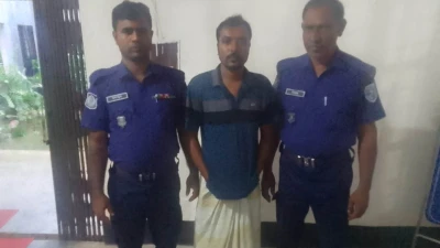 নবাবগঞ্জে নিখোঁজ রাজমিস্ত্রির মরদেহ টয়লেটের ট্যাংকিতে, গ্রেপ্তার ১
