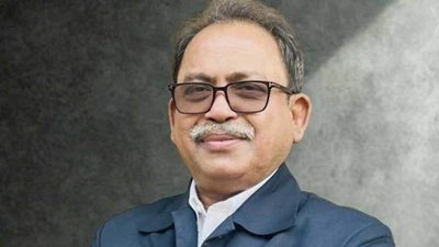 বিএনপির মনোনয়নপত্র নিলেন রাষ্ট্রপতির ভাই মির্জা ফয়সল