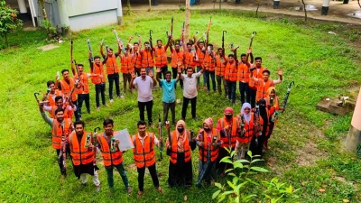 দুর্যোগে পাশে থাকার অঙ্গীকার হাতিয়ার ৩০ স্বেচ্ছাসেবকের