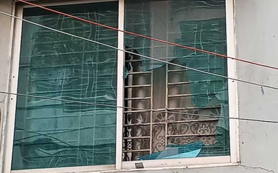 ‘বাসায় থাকিস, টাকা দিবি না’ বলেই বাড়ি দখলের চেষ্টা