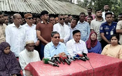 আবু সাঈদের বাড়ি-কবরস্থান উন্নয়নে ১ কোটি টাকা দেওয়া হবে
