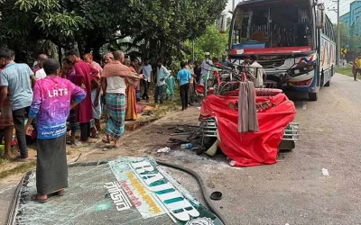 ময়মনসিংহে বাসচাপায় সিএনজির ৭ আরোহী নিহত