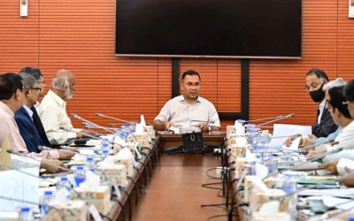 ৭ নভেম্বর ছুটি ঘোষণা