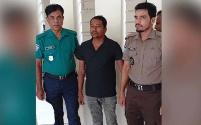 টঙ্গীতে স্বেচ্ছাসেবক লীগের স্বাস্থ্য বিষয়ক সম্পাদক শুকুর আলী গ্রেফতার