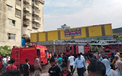 কেরানীগঞ্জ প্লাস্টিক কারখানায় অগ্নিকাণ্ডে একজন নিহত, আহত দুই