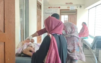 শ্রীনগরে সাবেক স্বামীর হামলায় আহত স্ত্রী