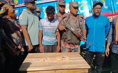 ঠাকুরগাঁওয়ে ৬৫০০ পিস ইয়াবাসহ ট্রাকচালক আটক