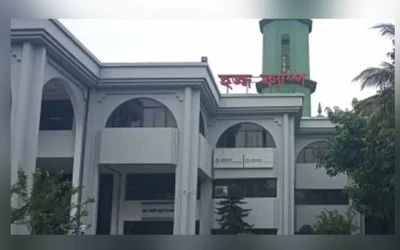 হজ ক্যাম্পে বিমানের টিকিট কাউন্টারের সময়সূচি পরিবর্তন